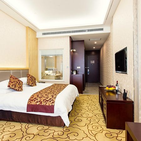 Blue Palace Hotel Jiading Екстер'єр фото